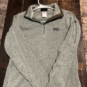 Patagonia Women's sage Green Zip-Up Sweater